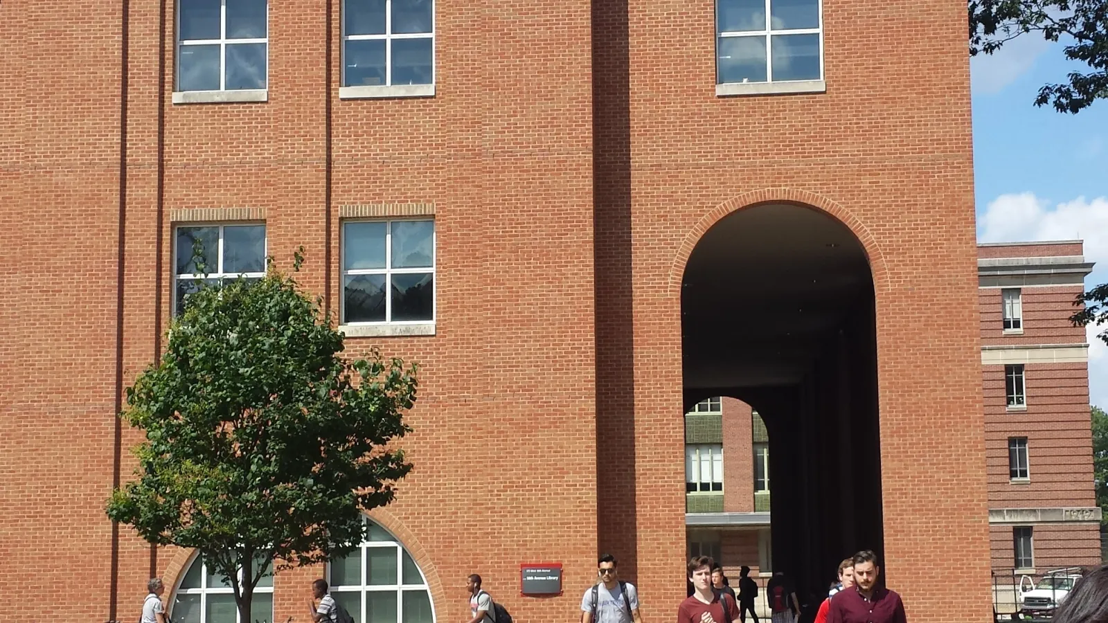 Image of 18th Ave Library at OSU
